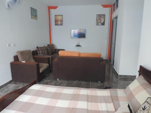 Marcory Bed & Breakfast | Happy Welcome Bietry