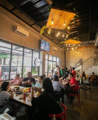 Downtown Cebu Hotel | HappyNest Hostel Cebu
