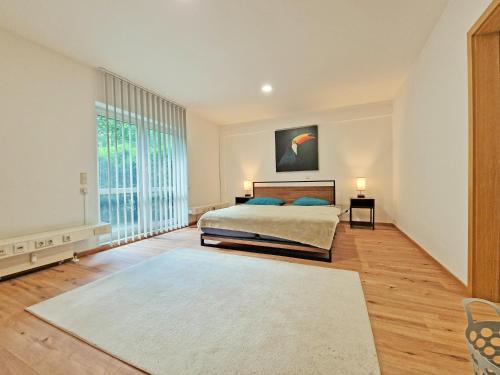 Connewitz Apartment | HappySide Karli Loft 1- Parkplatz - WLAN - SmartTV