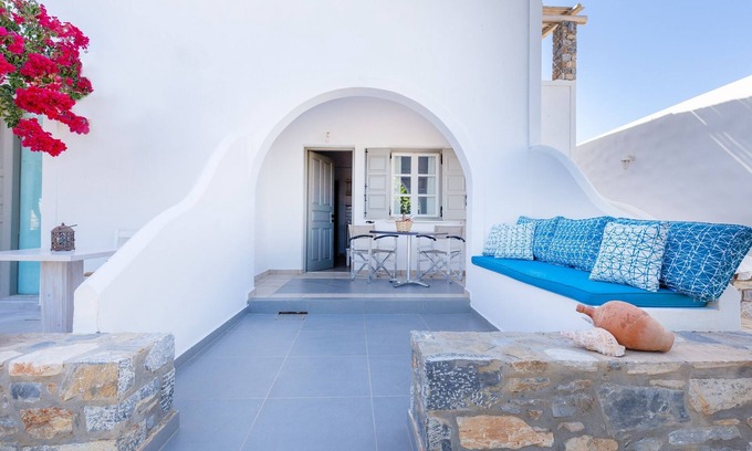 Schoinousa House | Harama Hotel - Studio with garden view