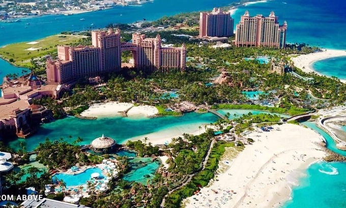 Paradise Island Condo | Harborside Resort at Atlantis 2 BR, waterpark and Atlantis full access