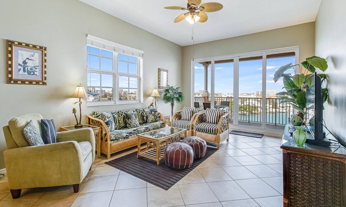 Clearwater Beach Condo | Harborview Grande 600 Your Luxurious Clearwater Beach Condo Vacation Retreat!