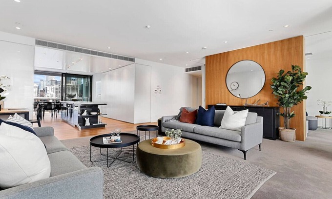 Auckland Central Business District Apartment | Harbour front Living at Wynyard Marina