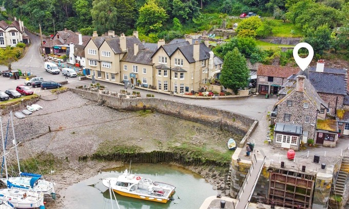 Porlock Weir Apartment | Harbour House Apartment, Porlock Weir