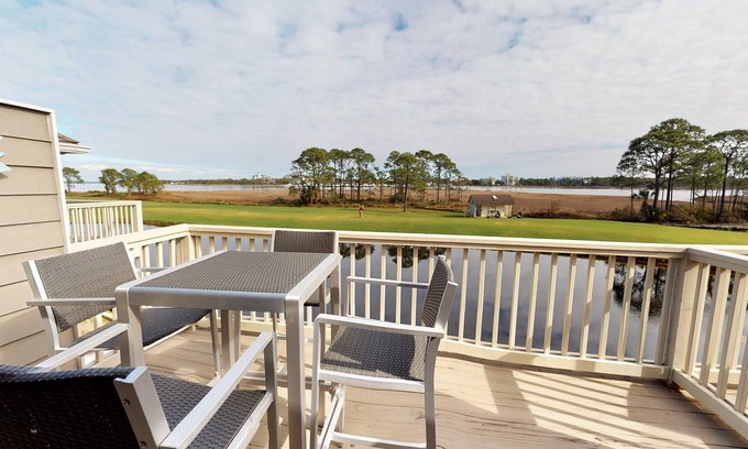 Miramar Beach House | Harbour Point 807 - stunning bay, lake, and golf views! GOLF CART INCLUDED!