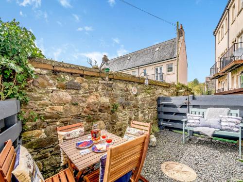Garlieston House | Harbour Retreat