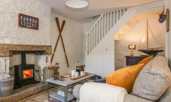Mevagissey House | Harbour Retreat