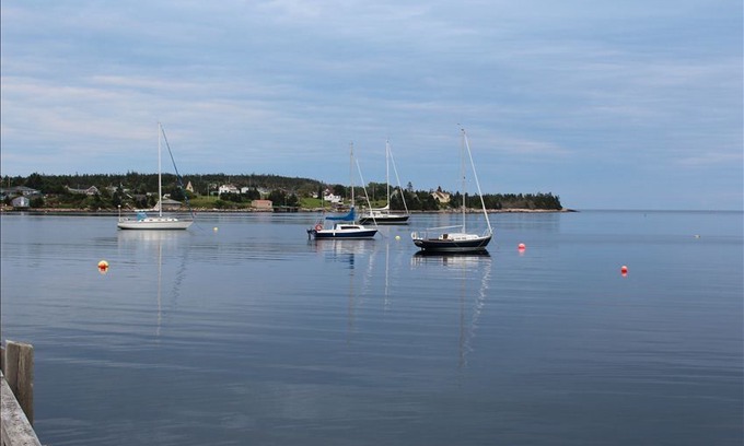 Ketch Harbour House | Harbour's Reach Just a Reach Away from the Atantic Ocean
