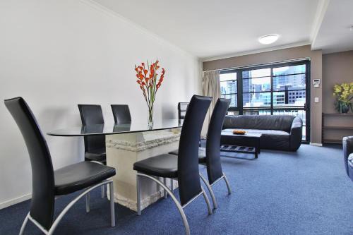 Melbourne Central Business District Apartment | HarbourView Apartment Hotel (now Arrow on Spencer)