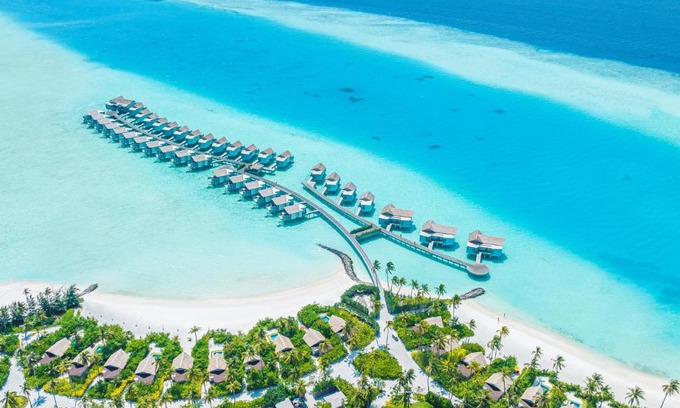 Emboodhoo Lagoon Resort | Hard Rock Hotel Maldives - Complimentary Roundtrip Speed Boat Transfer Until 21st December 2025