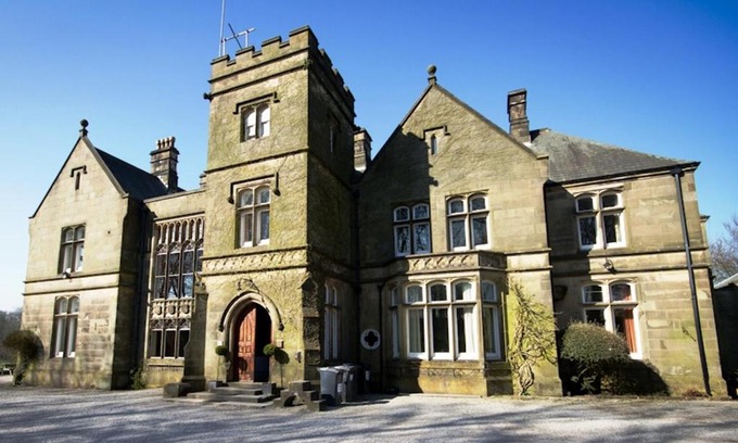 Wormhill Apartment | Hargate Hall Self Catering
