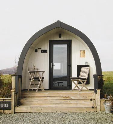 Caroy House | Harlosh Hideaways - Aurora Pod