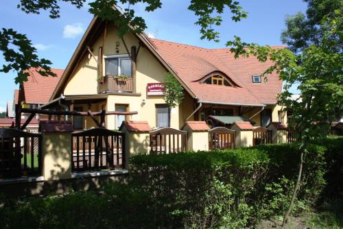 Hajduszoboszlo Apartment | Harmónia Apartmanház