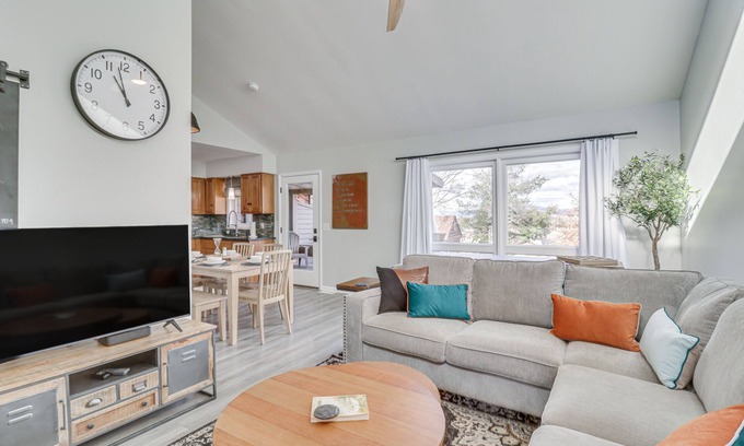 Harrisonburg House | Harrisonburg Home w/Deck - 2 Mi to JMU!