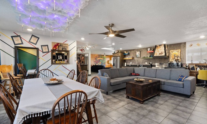 Biggs Field House | Harry Potter Wizarding Home: 5 Beds & Heated Salt Pool