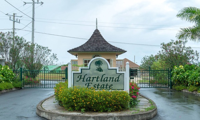Priory Apartment | Hartland Breeze