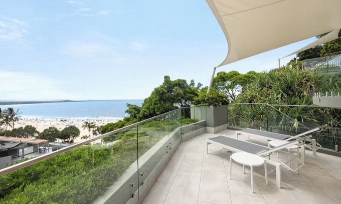 Noosa Heads Apartment | Hastings Park 3: Scenic Beachside Retreat | A/C | heated pool | staffed reception