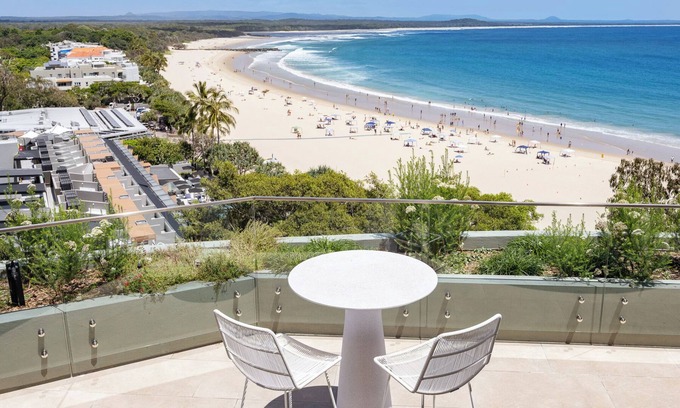 Noosa Heads Apartment | Hastings Park: Noosa Paradise, Laguna Bay Views | 4BR | 3BATH | AC |Heated Pool