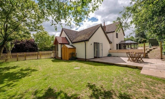 Saxmundham House | Hattie's, Great Glemham