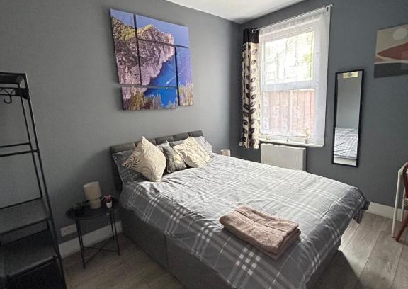 Tottenham House | Hatton Homes: Tottenham (Thackery Avenue)
