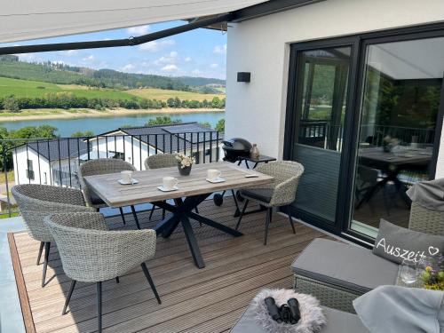Heringhausen House | Haus Diemeleck - Ferienhaus für 6 Personen mit Sauna und Dachterrasse mit Panoramablick
