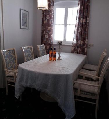 Stadtsteinach Apartment | Haus Forstamt
