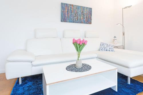Malente Apartment | Haus Hüttmann Sonnenblüte