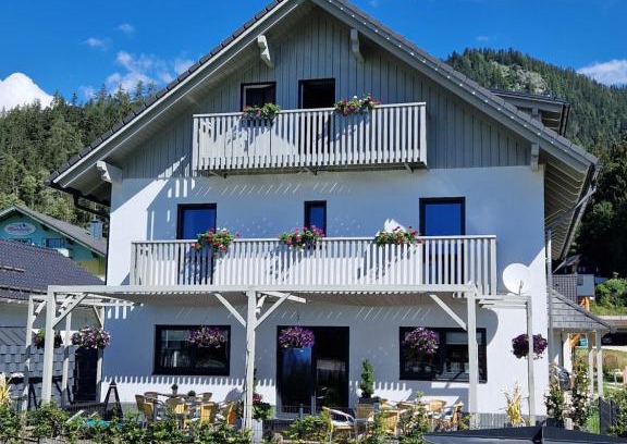 Thorl House | Haus Karina