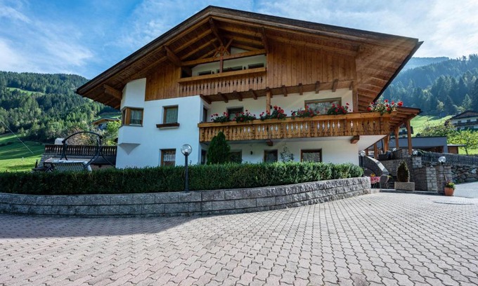 Racines Apartment | Haus Kofler