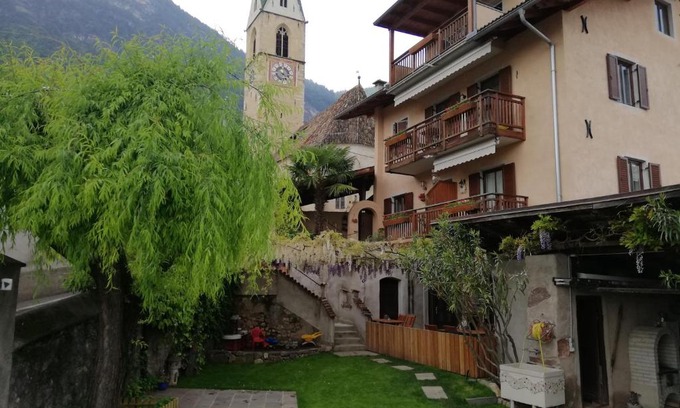 Caldaro Sulla Strada del Vino Apartment | Haus Möltner - Apartment "Weinansetz"