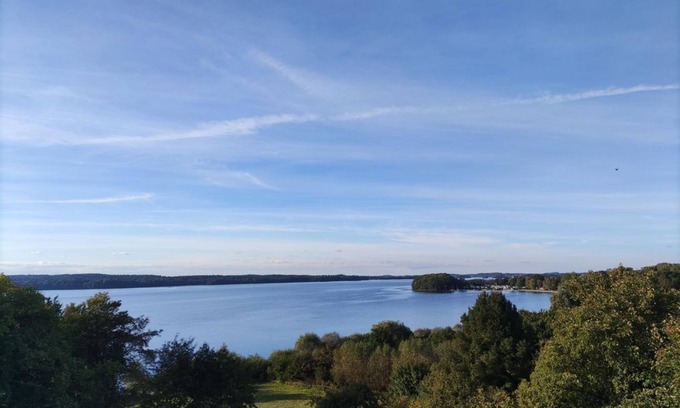 Bosau Apartment | Haus Seeblick WHG 6 - apartment/flat, bathroom, WC, lake view
