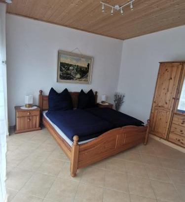 Solnhofen Apartment | Haus Talblick, am Waldrand