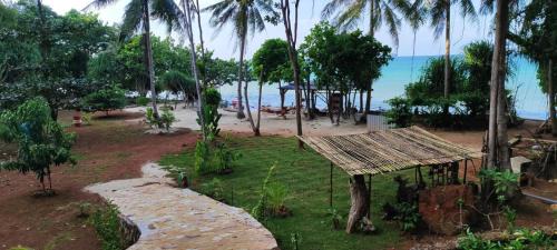 Karimunjawa Islands House | Haus Uweli