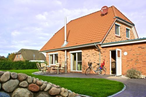 Tating House | Haus Westwind