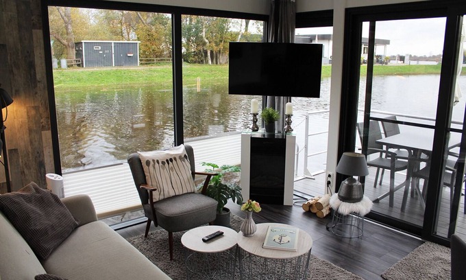 Bad Bederkesa Apartment | Hausboot für 4 Gäste mit 50m² in Bad Bederkesa