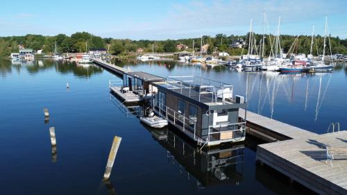 Hjorted House | Hausboot Rooftop