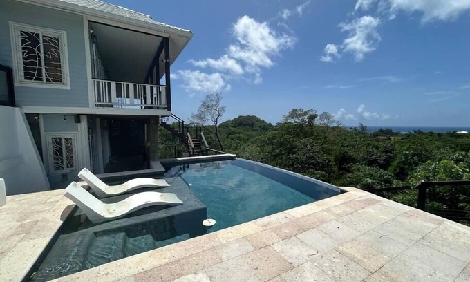 Milton Bight House | Havana Palms, 2 Bedroom Paradise