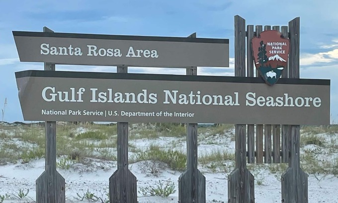 Navarre House | Haven by the Sea! at the Santa Rosa Sound.