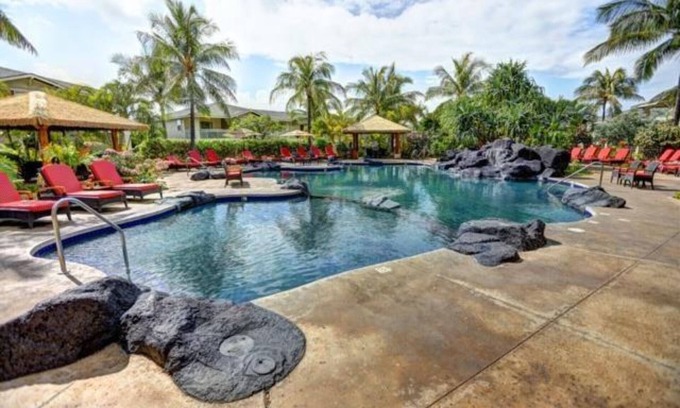 Ko Olina Condo | Hawaii Condo Close to Beach, Golf, Pool and Restaurants