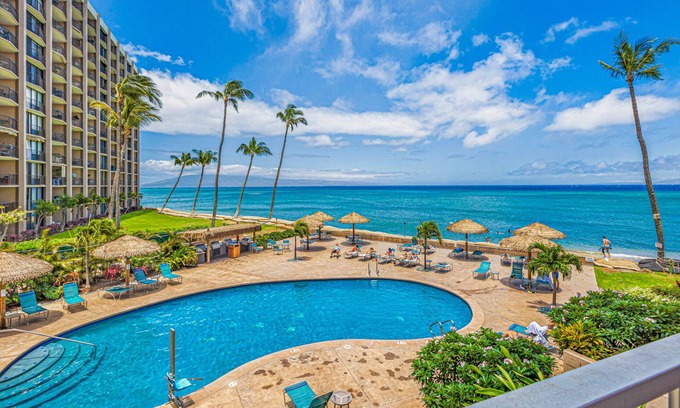Kahana Condo | Hawaii Life Presents Royal Kahana Direct Oceanfront 2BR/2.5BA Panoramic Views