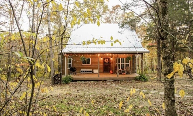 St. James Cabin | Hawks Ridge Cabin