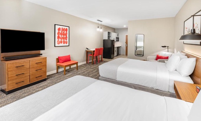 Central Oklahoma City Hotel | Hawthorn Extended Stay by Wyndham Oklahoma City Airport