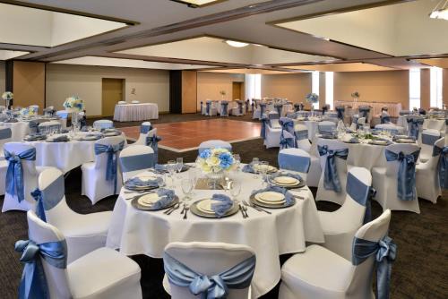 Winston - Salem Hotel | Hawthorne Inn & Conference Center