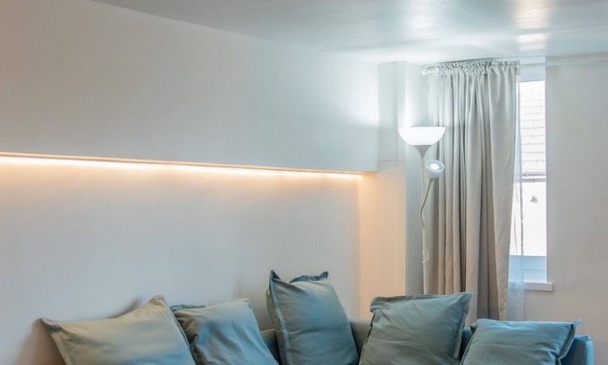 Kirkheaton Apartment | Hayy DealHouse A Home Away From Home