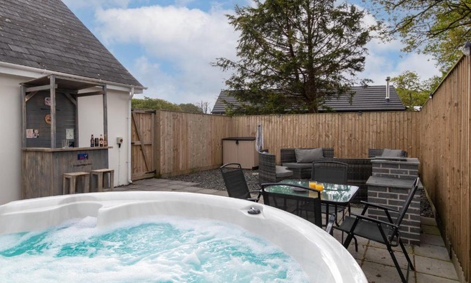 Tenby House | Hazel Cottage