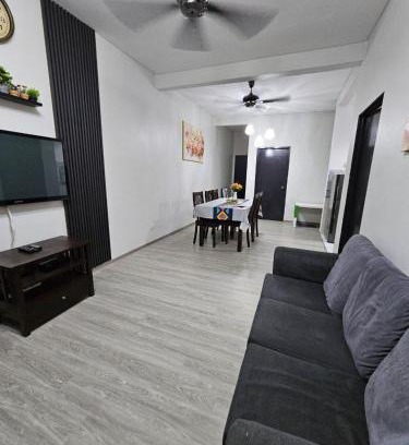 Bukit Baru Apartment | Hazmi Family Homestay, Islamic Home in Melaka