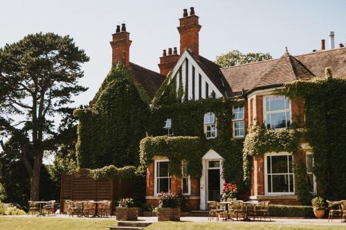 Healing House | Healing Manor Hotel