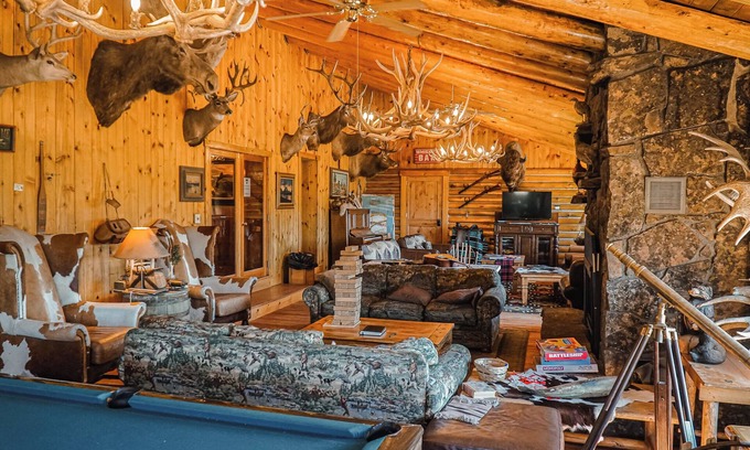 Moran House | Heart 6 Ranch