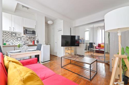 Quartier de l'Ecole-Militaire Apartment | Heart of Paris - Studio - 2P - Invalides Free Netflix