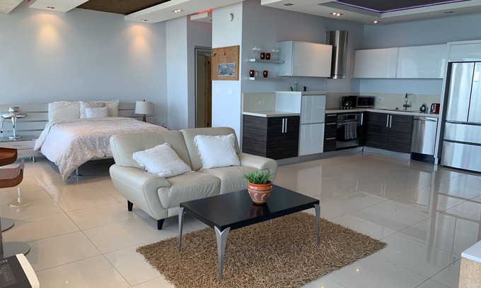 San Juan Apartment | Heart of San Juan Studio/Spectacular ocean views